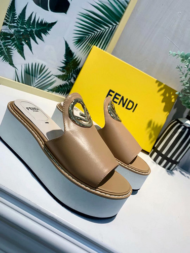 New Fendi thick bottom half slippers 35-42-8a419490